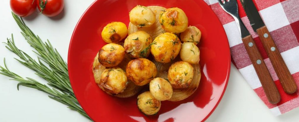 Картофель, запеченный в духовке